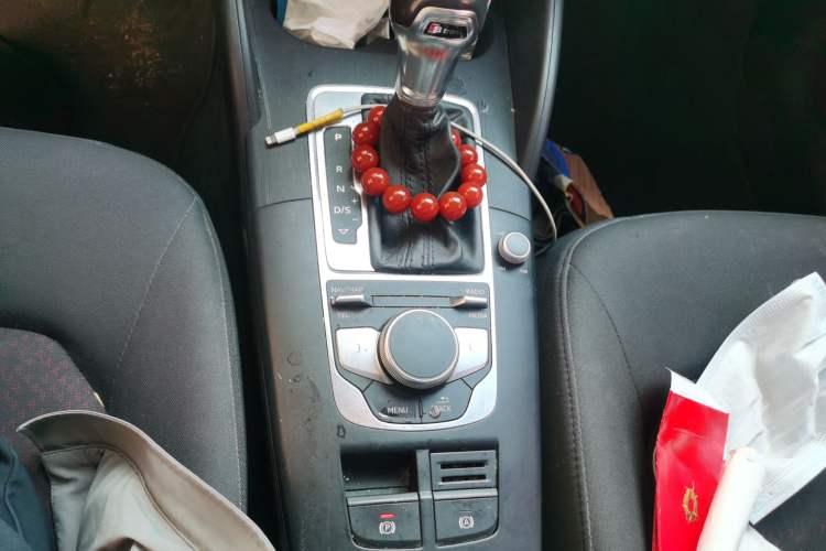 Used Audi A3 2018 30th Anniversary Edition Sportback 35 TFSI Ambition Model Gear Lever