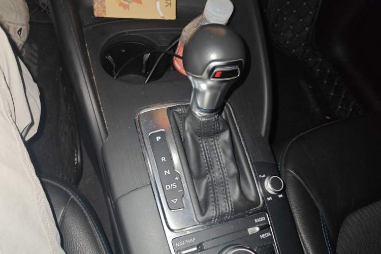 Used Audi A3 2018 30th Anniversary Edition Sportback 35 TFSI Fashion Model Gear Lever