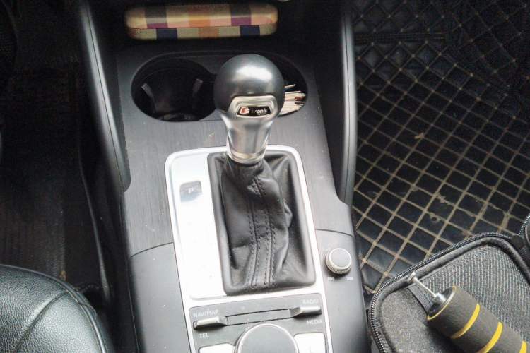 Used Audi A3 2018 30th Anniversary Edition Limousine 35 TFSI Ambition Model Gear Lever