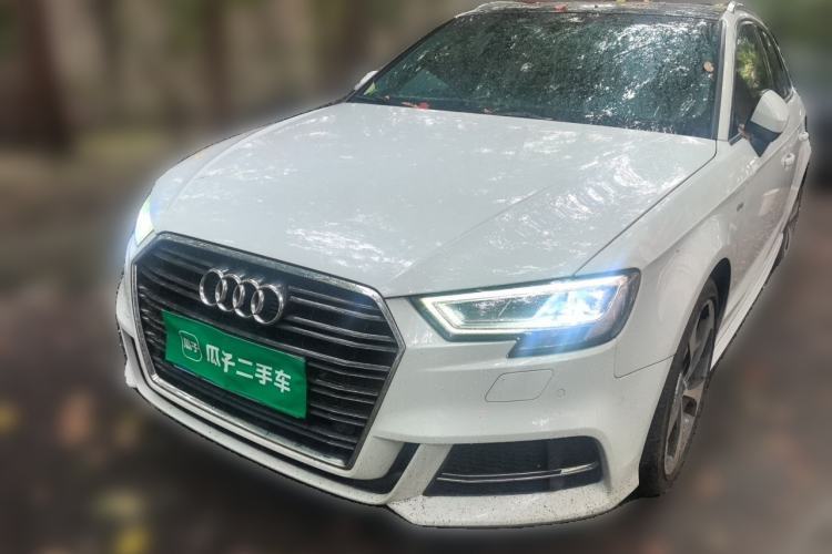 Used Audi A3 2018 30th Anniversary Edition Sportback 35 TFSI Sport Model Guazi used car, China used car export, Used car for sale, Used  cars, Cheapest cars for sale