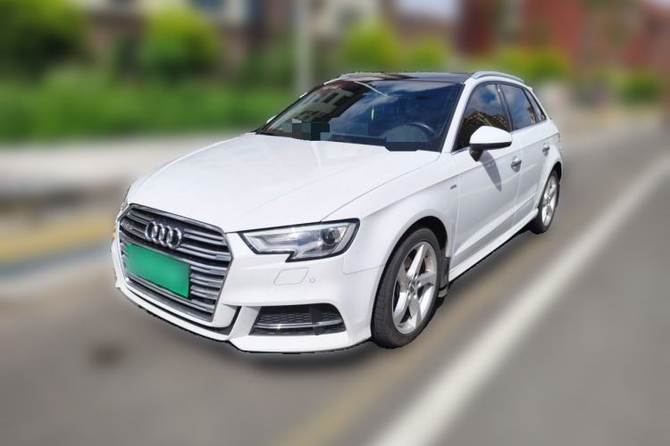 Used Audi A3 2018 30th Anniversary Edition Sportback 35 TFSI Fashion Model Guazi used car, China used car export, Used car for sale, Used  cars, Cheapest cars for sale