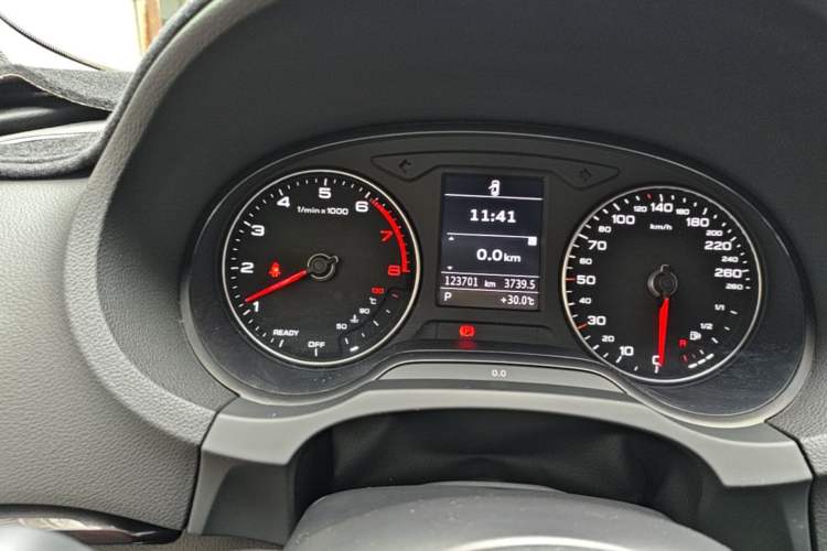 Used Audi A3 2018 30th Anniversary Edition Limousine 35 TFSI Ambition Model Instrument Cluster