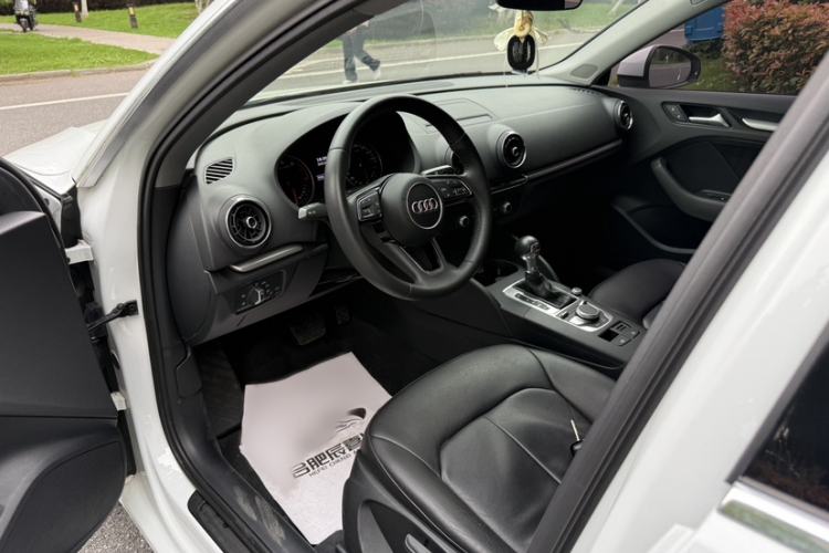 Used Audi A3 2018 30th Anniversary Edition Sportback 35 TFSI Ambition Model Interior 1