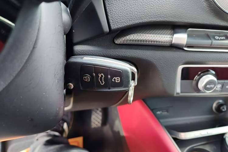 Used Audi A3 2018 30th Anniversary Edition Sportback 35 TFSI Style Model Interior 1