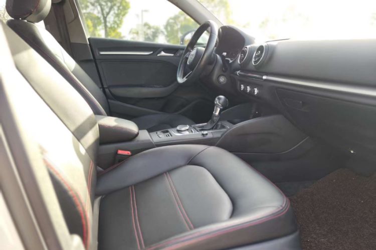 Used Audi A3 2018 30th Anniversary Edition Limousine 35 TFSI Ambition Model Interior 1