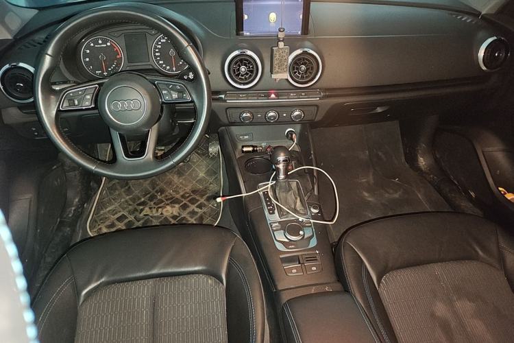Used Audi A3 2018 30th Anniversary Edition Limousine 35 TFSI Fashion Model Interior 2