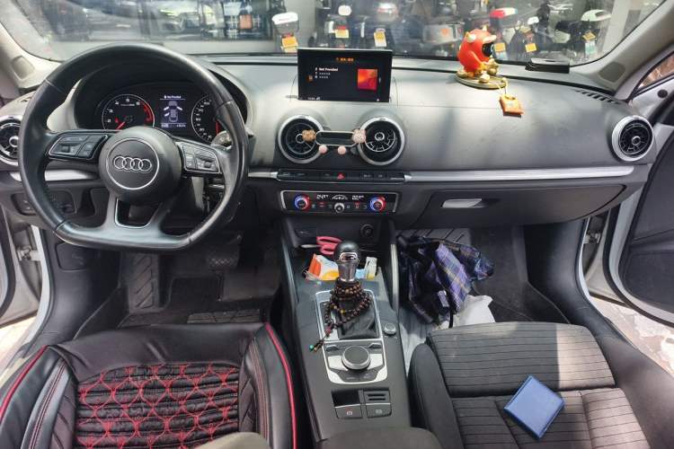 Used Audi A3 2018 30th Anniversary Edition Limousine 35 TFSI Sport Model Interior 2