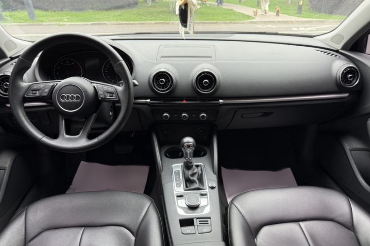 Used Audi A3 2018 30th Anniversary Edition Sportback 35 TFSI Ambition Model Interior 3