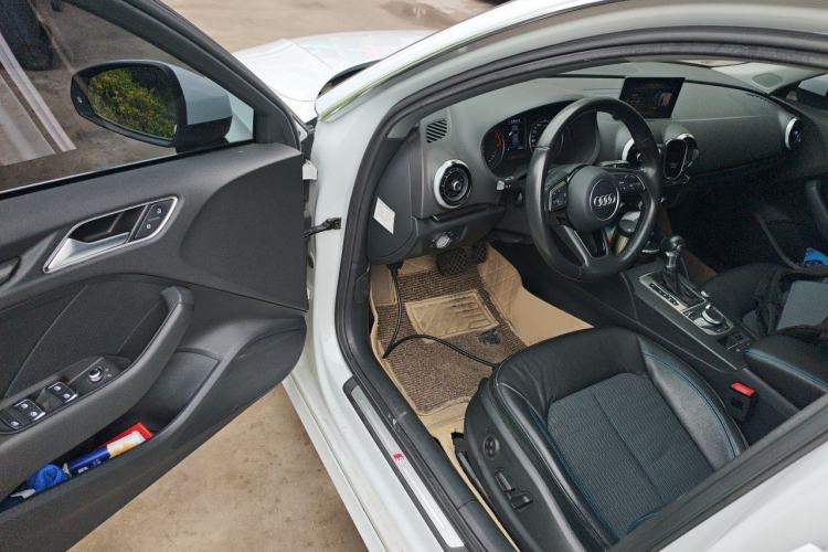 Used Audi A3 2018 30th Anniversary Edition Sportback 35 TFSI Fashion Model Interior 3