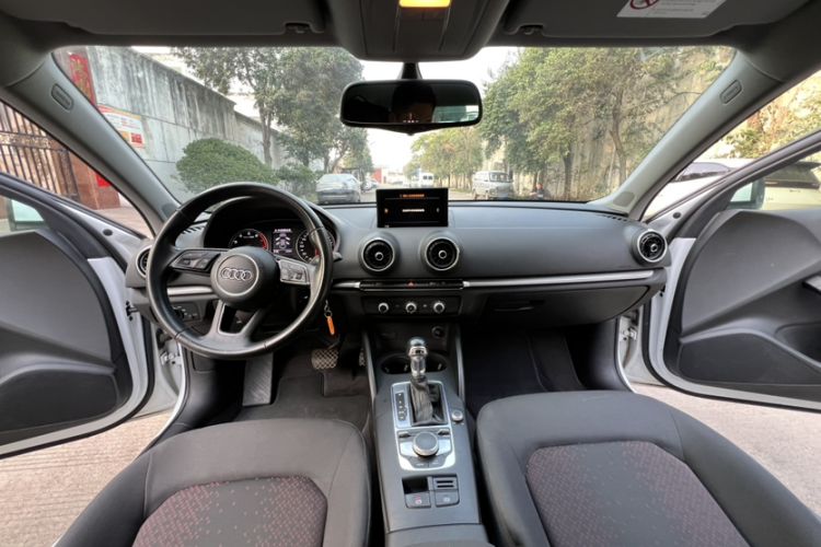 Used Audi A3 2018 30th Anniversary Edition Limousine 35 TFSI Ambition Model Interior 4
