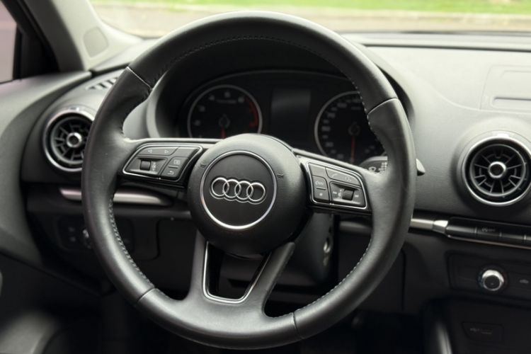 Used Audi A3 2018 30th Anniversary Edition Sportback 35 TFSI Ambition Model Interior 5
