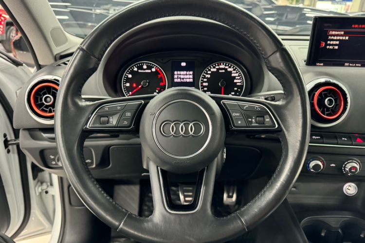 Used Audi A3 2018 30th Anniversary Edition Limousine 35 TFSI Fashion Model Interior 7
