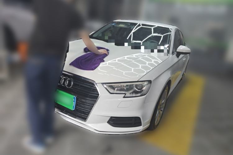 Used Audi A3 2018 30th Anniversary Edition Limousine 35 TFSI Ambition Model Guazi used car, China used car export, Used car for sale, Used cars, Cheapest cars for sale