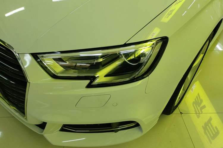 Used Audi A3 2018 30th Anniversary Edition Limousine 35 TFSI Fashion Model Left Front Headlight