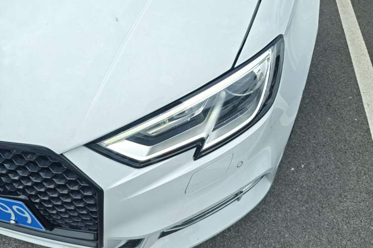 Used Audi A3 2018 30th Anniversary Edition Limousine 35 TFSI Fashion Model Left Front Headlight