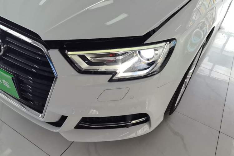 Used Audi A3 2018 30th Anniversary Edition Sportback 35 TFSI Fashion Model Left Front Headlight
