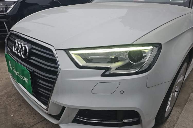 Used Audi A3 2018 30th Anniversary Edition Sportback 35 TFSI Fashion Model Left Front Headlight