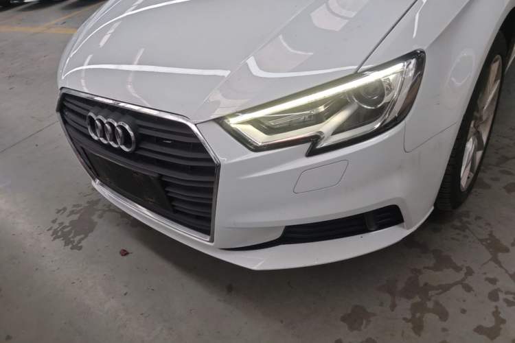Used Audi A3 2018 30th Anniversary Edition Sportback 35 TFSI Ambition Model Left Front Headlight