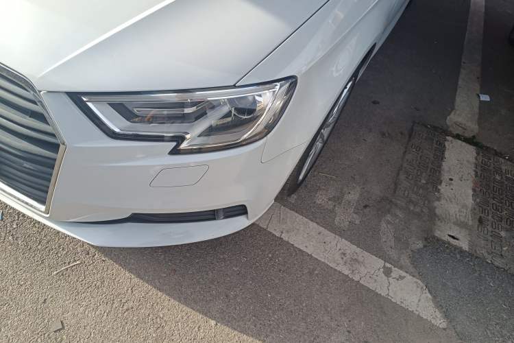 Used Audi A3 2018 30th Anniversary Edition Sportback 35 TFSI Ambition Model Left Front Headlight