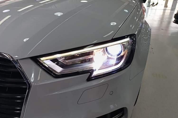 Used Audi A3 2018 30th Anniversary Edition Limousine 35 TFSI Fashion Model Left Front Headlight