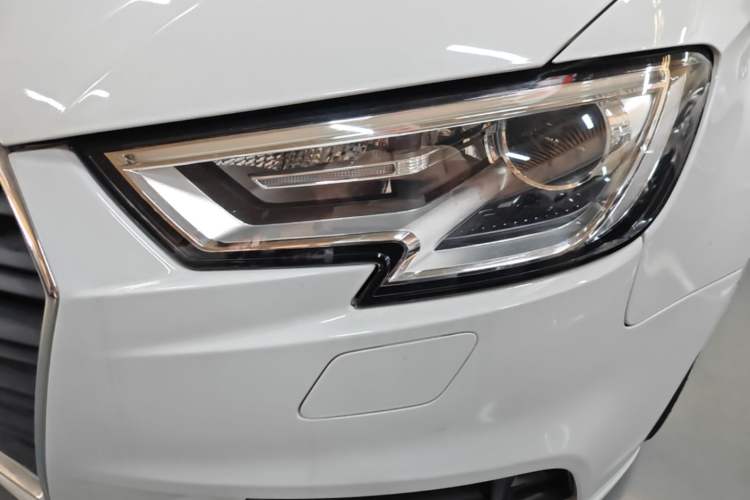 Used Audi A3 2018 30th Anniversary Edition Limousine 35 TFSI Ambition Model Left Front Headlight