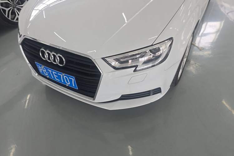 Used Audi A3 2018 30th Anniversary Edition Sportback 35 TFSI Ambition Model Left Front Headlight