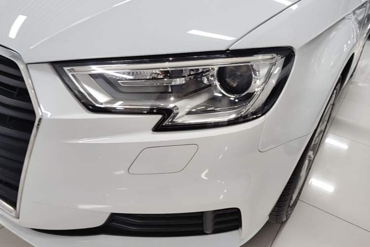 Used Audi A3 2018 30th Anniversary Edition Sportback 35 TFSI Ambition Model Left Front Headlight