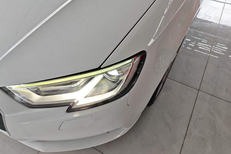Used Audi A3 2018 30th Anniversary Edition Sportback 35 TFSI Ambition Model Left Front Headlight