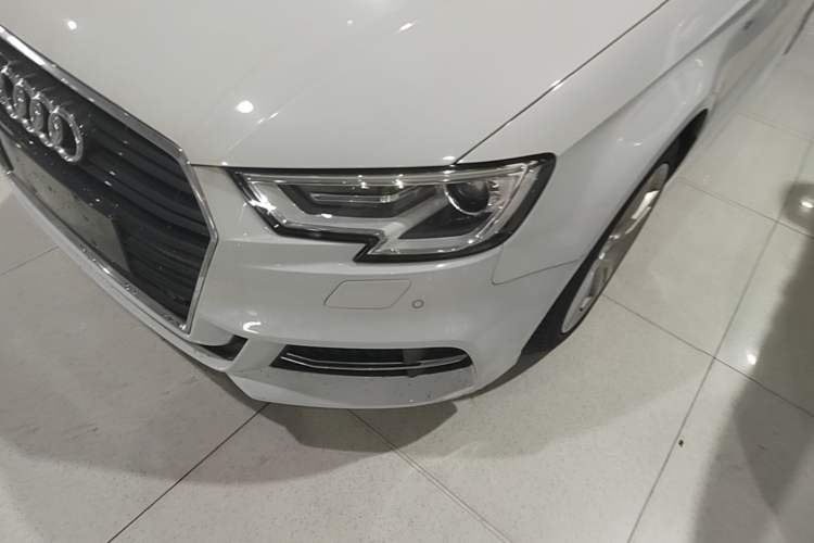 Used Audi A3 2018 30th Anniversary Edition Limousine 35 TFSI Fashion Model Left Front Headlight