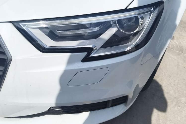 Used Audi A3 2018 30th Anniversary Edition Sportback 35 TFSI Ambition Model Left Front Headlight