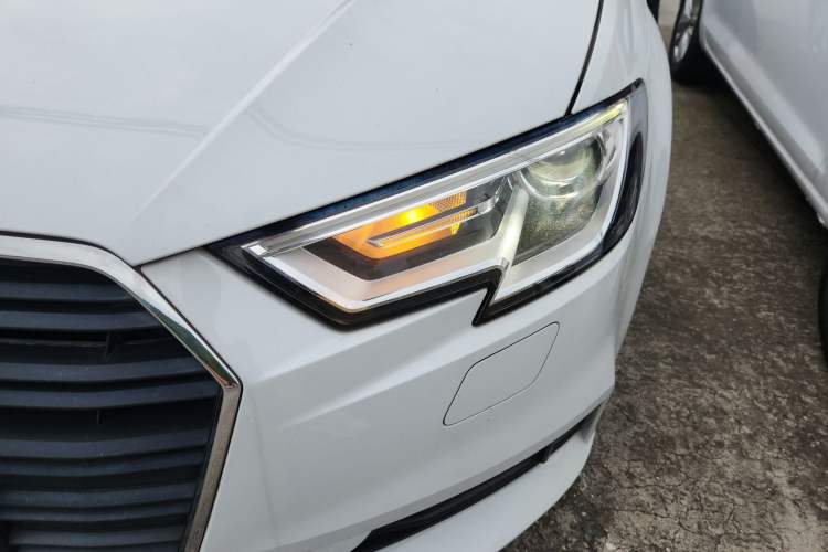 Used Audi A3 2018 30th Anniversary Edition Sportback 35 TFSI Ambition Model Left Front Headlight