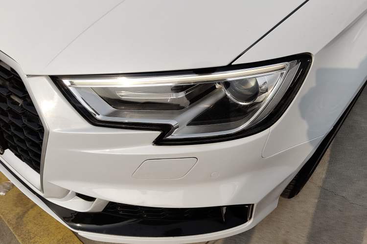 Used Audi A3 2018 30th Anniversary Edition Limousine 35 TFSI Ambition Model Left Front Headlight