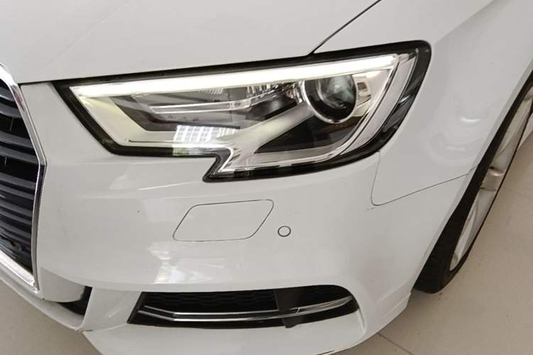 Used Audi A3 2018 30th Anniversary Edition Limousine 35 TFSI Fashion Model Left Front Headlight