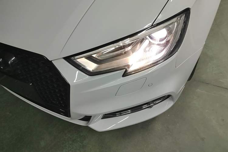 Used Audi A3 2018 30th Anniversary Edition Limousine 35 TFSI Fashion Model Left Front Headlight