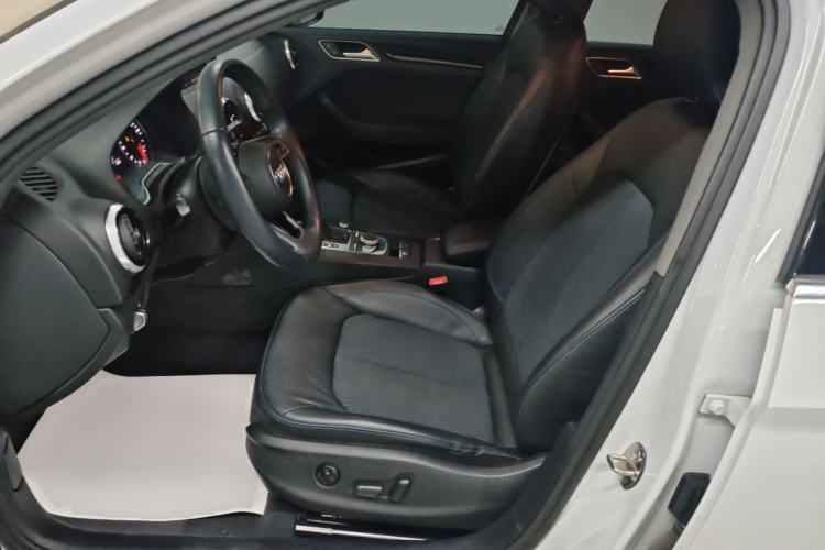 Used Audi A3 2018 30th Anniversary Edition Limousine 35 TFSI Fashion Model Left Front Seat