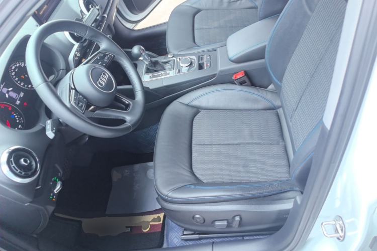 Used Audi A3 2018 30th Anniversary Edition Sportback 35 TFSI Fashion Model Left Front Seat