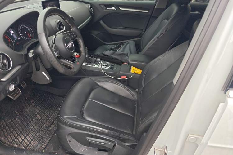 Used Audi A3 2018 30th Anniversary Edition Sportback 35 TFSI Ambition Model Left Front Seat