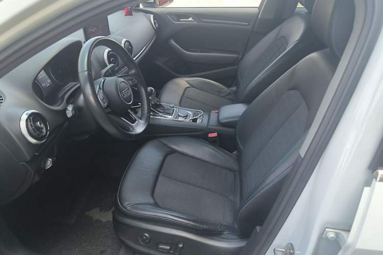 Used Audi A3 2018 30th Anniversary Edition Limousine 35 TFSI Fashion Model Left Front Seat