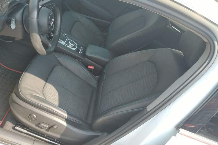 Used Audi A3 2018 30th Anniversary Edition Sportback 35 TFSI Fashion Model Left Front Seat