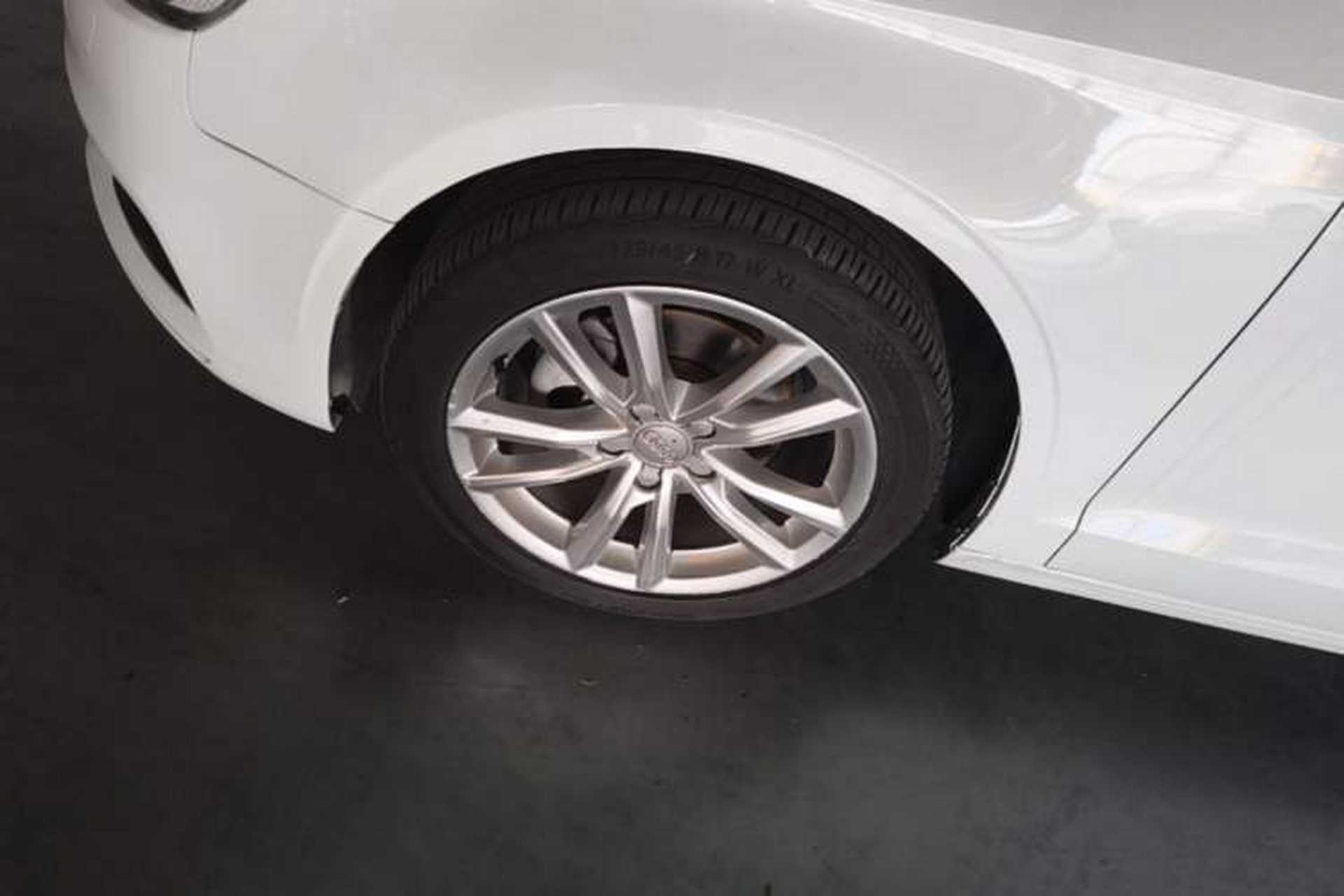 Used Audi A3 2018 30th Anniversary Edition Limousine 35 TFSI Ambition Model Left Front Wheel Hub