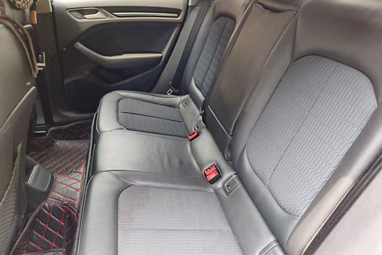 Used Audi A3 2018 30th Anniversary Edition Limousine 35 TFSI Fashion Model Left Rear Seat