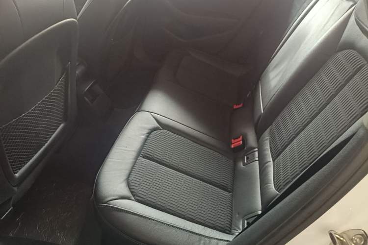 Used Audi A3 2018 30th Anniversary Edition Limousine 35 TFSI Fashion Model Left Rear Seat