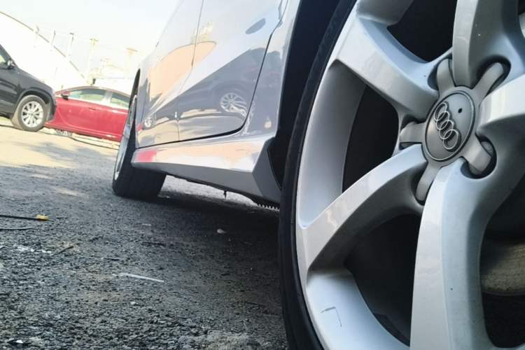 Used Audi A3 2018 30th Anniversary Edition Limousine 35 TFSI Fashion Model Left Side Sill