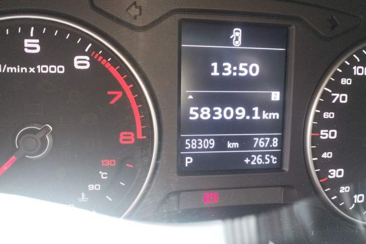Used Audi A3 2018 30th Anniversary Edition Sportback 35 TFSI Fashion Model Odometer Close Up