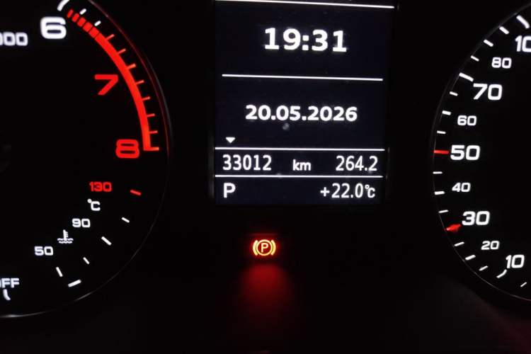 Used Audi A3 2018 30th Anniversary Edition Limousine 35 TFSI Style Model Odometer Close Up