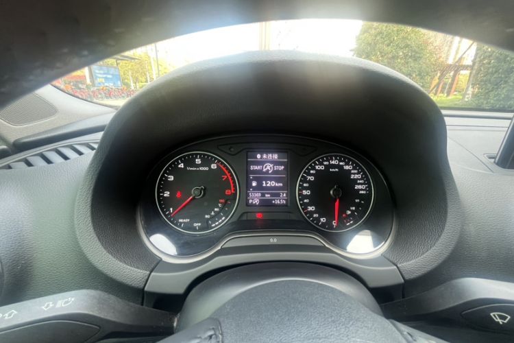 Used Audi A3 2018 30th Anniversary Edition Limousine 35 TFSI Fashion Model Odometer Close Up