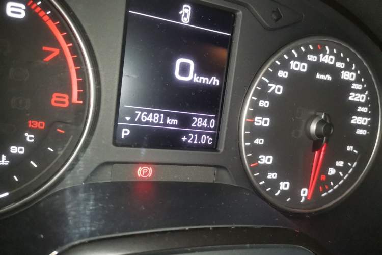 Used Audi A3 2018 30th Anniversary Edition Sportback 35 TFSI Fashion Model Odometer Close Up