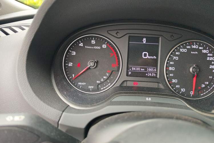 Used Audi A3 2018 30th Anniversary Edition Sportback 35 TFSI Fashion Model Odometer Close Up
