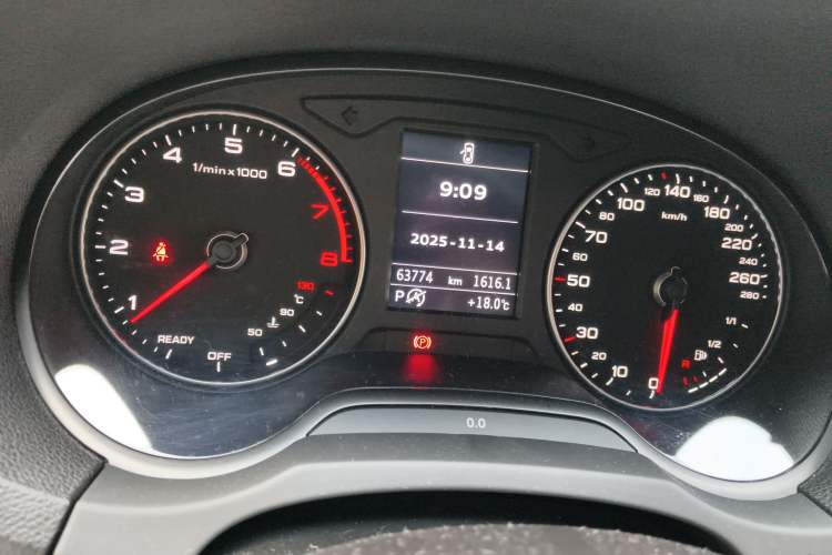 Used Audi A3 2018 30th Anniversary Edition Limousine 35 TFSI Style Model Odometer Close Up