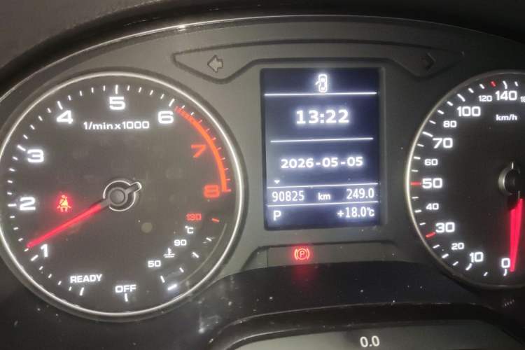 Used Audi A3 2018 30th Anniversary Edition Limousine 35 TFSI Style Model Odometer Close Up
